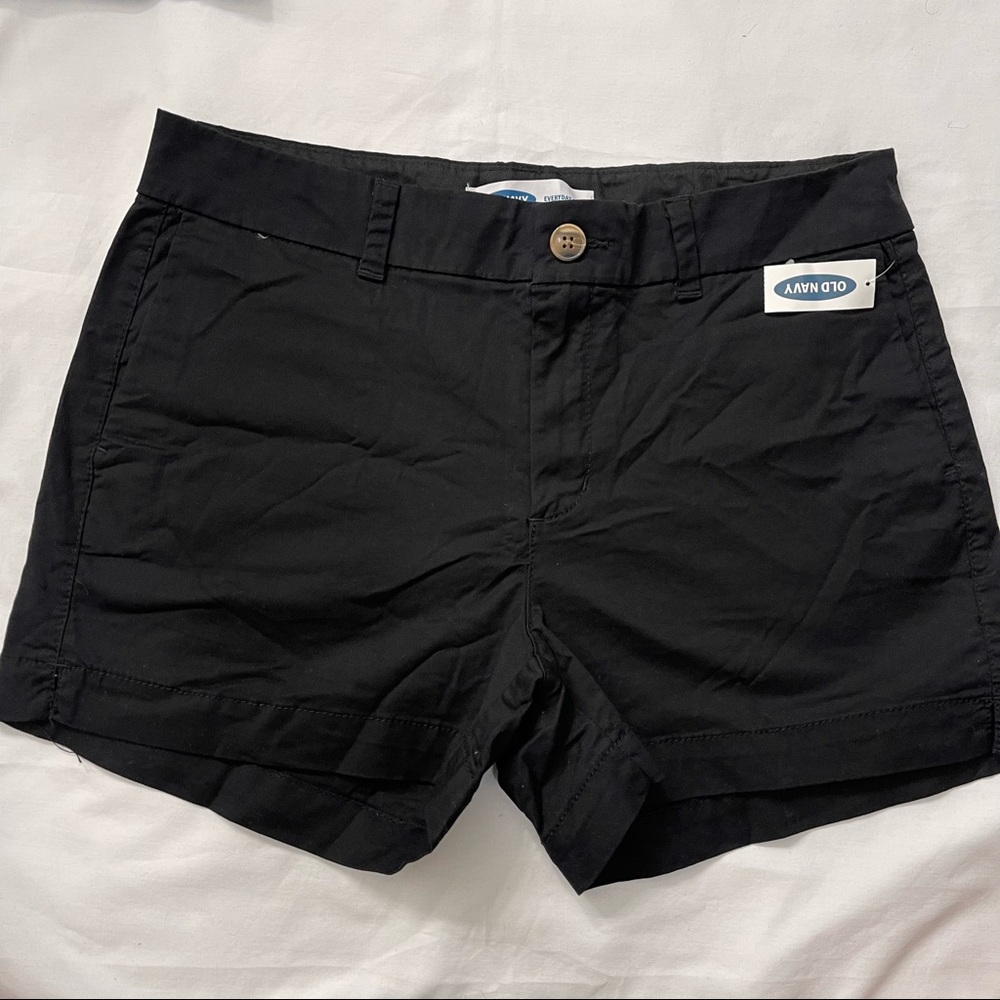Old Navy Everyday Shorts ( NWT )